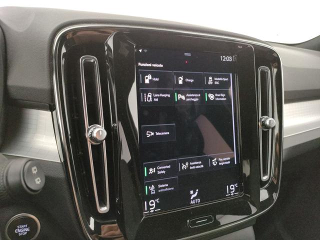 VOLVO XC40 usata, con Vetri oscurati