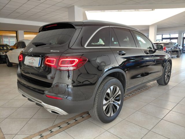 MERCEDES-BENZ GLC 300 usata, con Alzacristalli elettrici