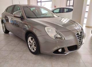 ALFA ROMEO Giulietta usata, con Autoradio