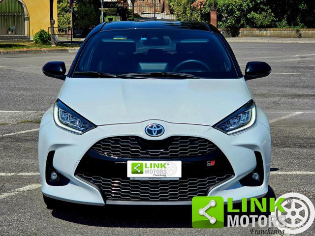 TOYOTA Yaris usata, con Alzacristalli elettrici