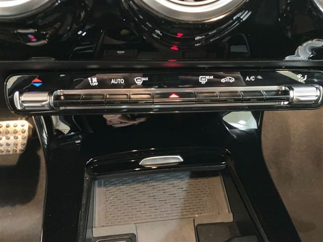 MERCEDES-BENZ CLA usata 27