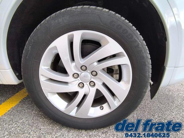 LAND ROVER Discovery Sport usata, con Trazione integrale