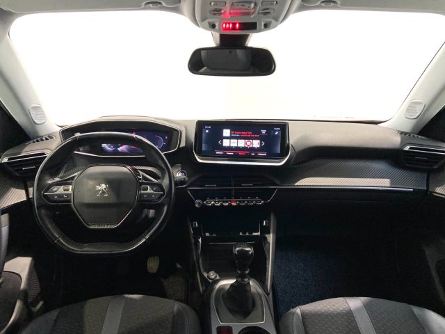 PEUGEOT 2008 usata, con Boardcomputer
