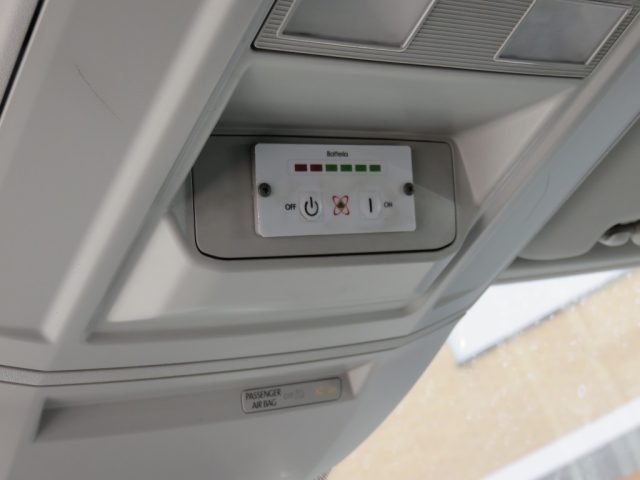 VOLKSWAGEN Crafter usata, con Autoradio digitale