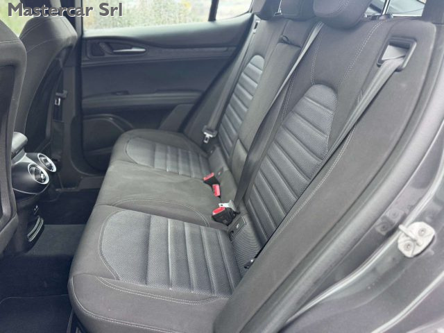 ALFA ROMEO Stelvio usata, con Portellone posteriore elettrico