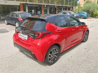 TOYOTA Yaris usata, con Autoradio
