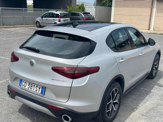 ALFA ROMEO Stelvio usata, con Cerchi in lega