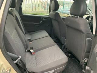 OPEL Meriva usata, con Controllo trazione