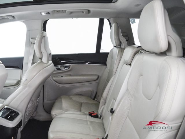 VOLVO XC90 usata 9