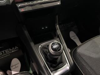 RENAULT Captur usata, con Volante in pelle