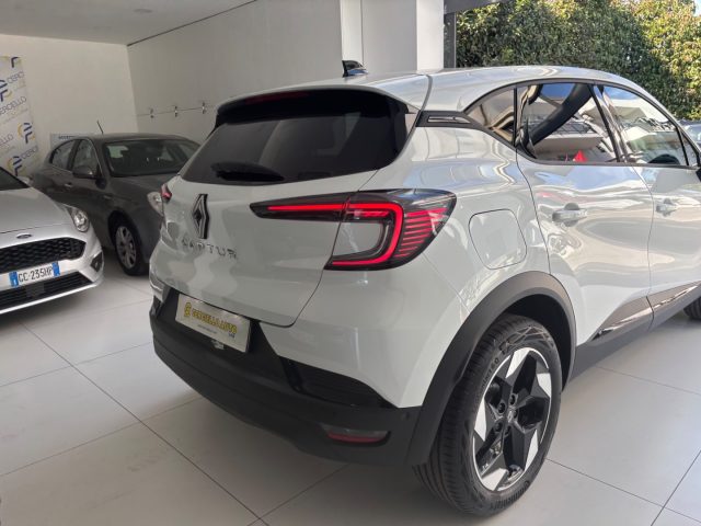 RENAULT Captur usata, con Autoradio digitale