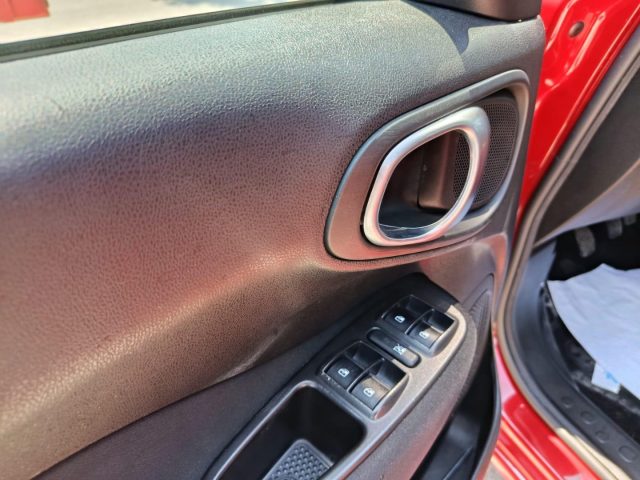 FIAT 500L usata, con Touch screen