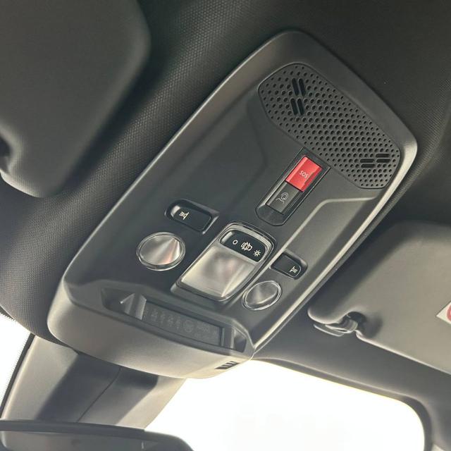 PEUGEOT 2008 usata, con Controllo elettronico della corsia