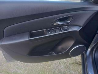 CHEVROLET Cruze usata, con Airbag testa