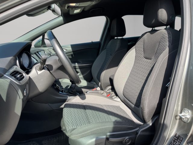 OPEL Astra usata, con Chiusura centralizzata