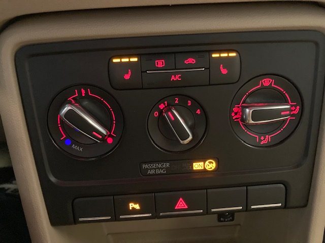 VOLKSWAGEN Maggiolino usata, con Sedili riscaldati