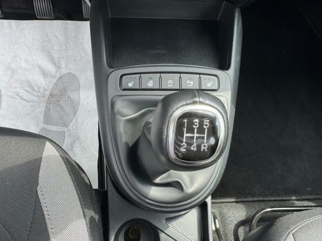 HYUNDAI i10 usata, con Servosterzo
