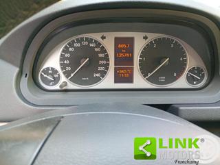 MERCEDES-BENZ B 180 usata, con Fendinebbia