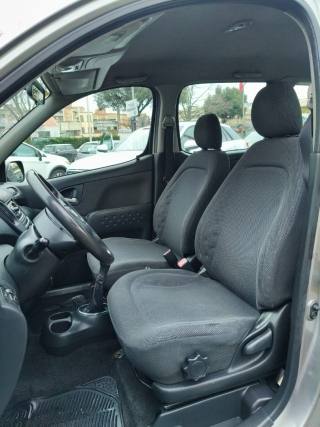 TOYOTA Yaris usata, con Boardcomputer