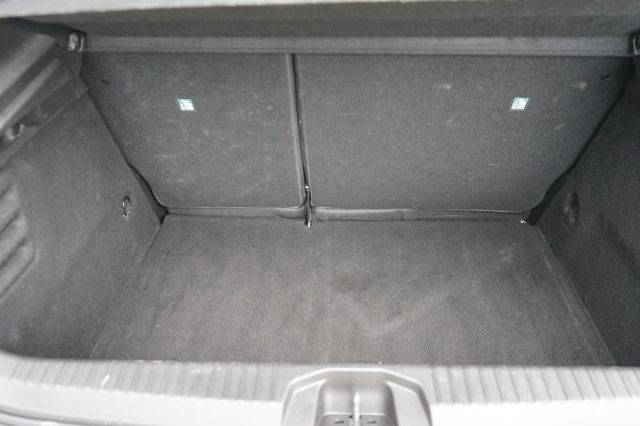 RENAULT Clio usata, con Bluetooth