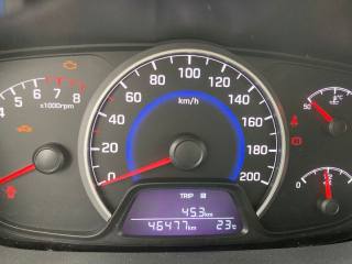 HYUNDAI i10 usata 10