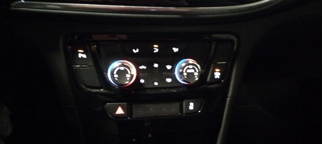 OPEL Mokka X usata, con Sensori di parcheggio posteriori