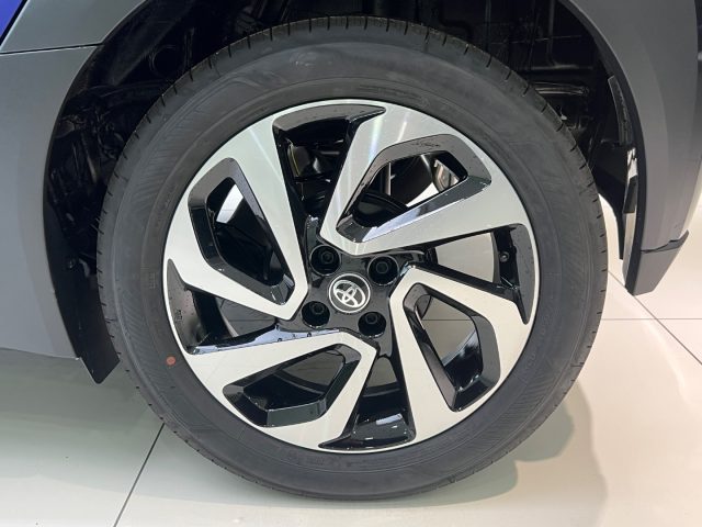 TOYOTA Aygo X usata, con Fari LED