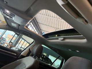 VOLKSWAGEN Golf usata, con Controllo automatico clima