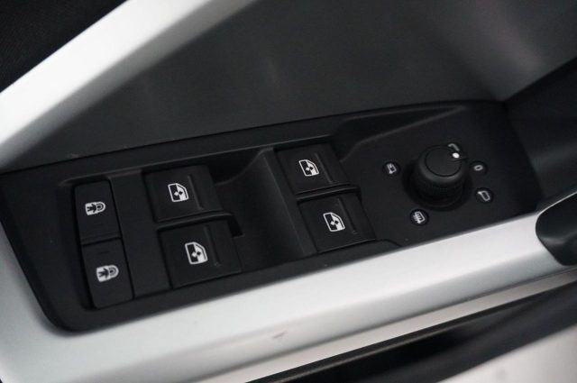 AUDI Q3 usata, con Vetri oscurati