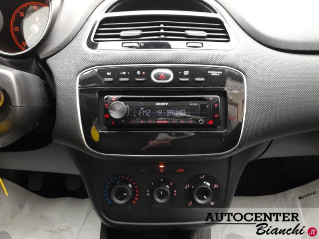 FIAT Punto usata 15