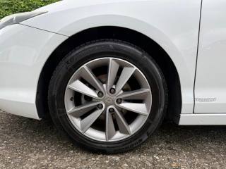 RENAULT Laguna usata, con Cerchi in lega