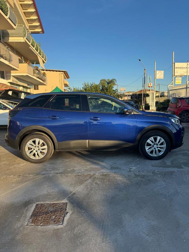 PEUGEOT 3008 usata, con Autoradio