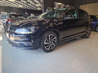 VOLKSWAGEN Golf usata, con Airbag laterali