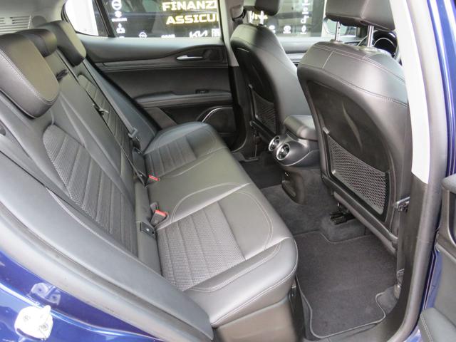 ALFA ROMEO Stelvio usata, con Fari Xenon