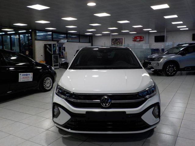 VOLKSWAGEN Taigo usata, con Autoradio