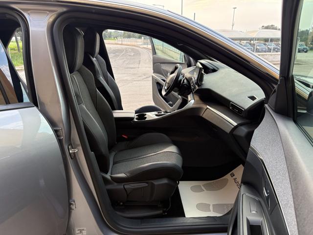PEUGEOT 3008 usata, con Chiusura centralizzata