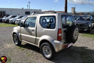SUZUKI Jimny usata, con Servosterzo