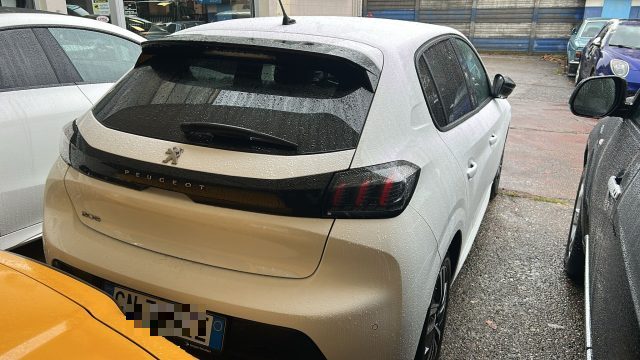 PEUGEOT 208 usata, con Autoradio
