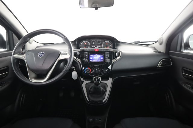 LANCIA Ypsilon usata 4