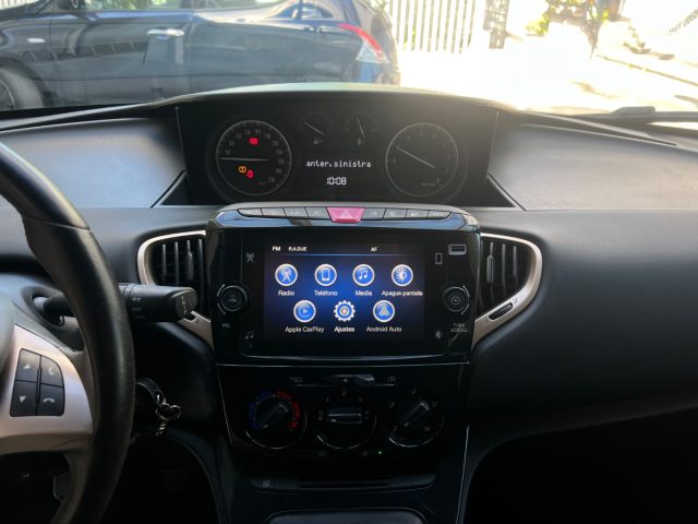 LANCIA Ypsilon usata, con Touch screen
