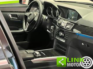 MERCEDES-BENZ E 220 usata, con Specchietti laterali elettrici