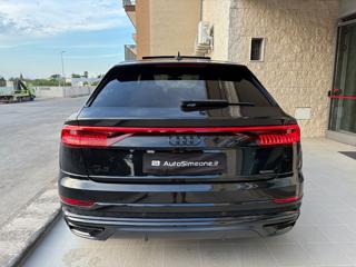 AUDI Q8 usata, con Autoradio