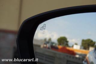 PEUGEOT 3008 usata, con Telecamera per parcheggio assistito