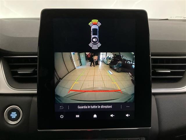 RENAULT Captur usata, con Bracciolo