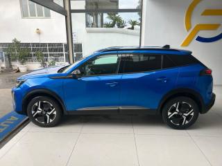 PEUGEOT 2008 usata, con Autoradio