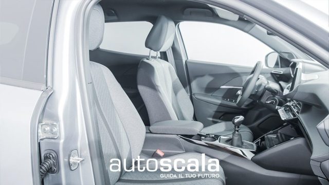 PEUGEOT 2008 usata, con Volante in pelle
