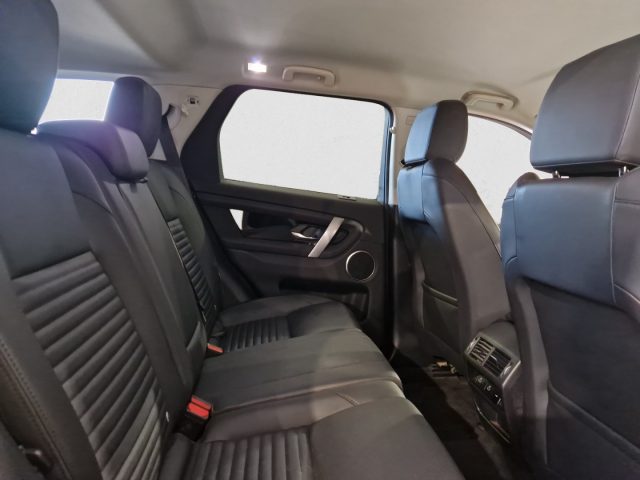LAND ROVER Discovery Sport usata, con Autoradio
