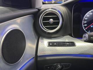 MERCEDES-BENZ E 220 usata, con Sedili riscaldati
