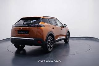 PEUGEOT 2008 usata, con Autoradio