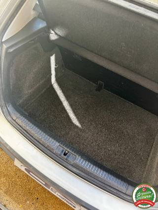 VOLKSWAGEN Polo usata, con USB